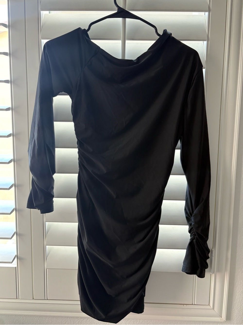 Black Long-Sleeve Ruched Women’s Dress